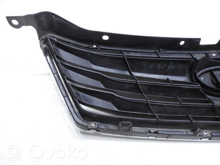 Subaru Outback Grille de calandre avant 