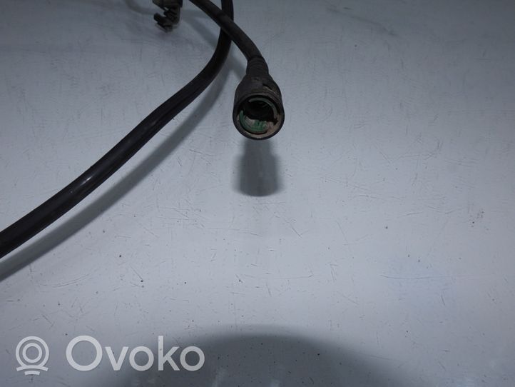 Opel Meriva A Tuyau d'alimentation conduite de carburant 