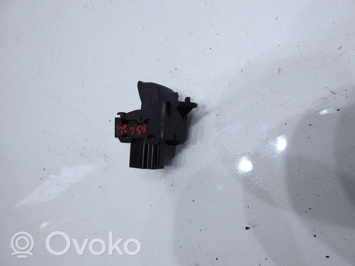 Volvo V50 Włącznik świateł przeciwmgielnych 