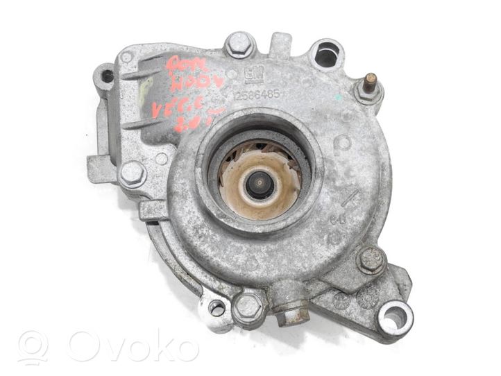 Opel Vectra C Bomba de agua 12586485