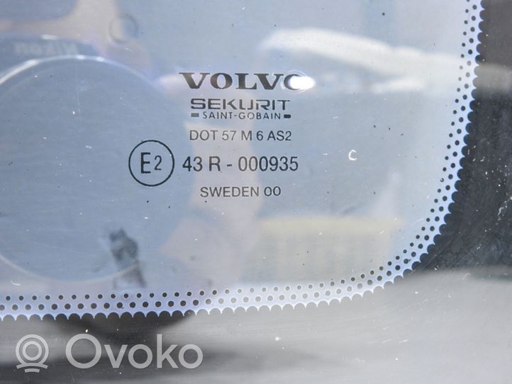Volvo V70 Finestrino/vetro retro 