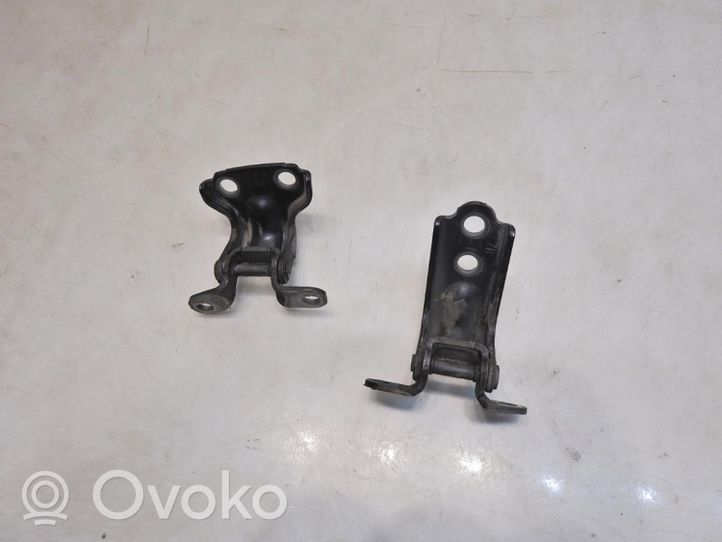 Subaru Forester SH Set di cerniere portiera posteriore 