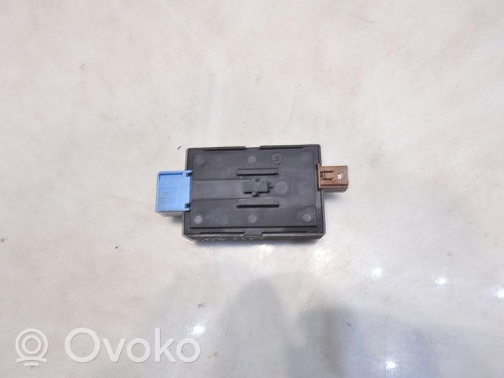 Peugeot 607 Boîtier module alarme 9657384680