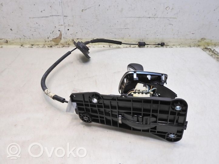 Renault Latitude (L70) Gear selector/shifter in gearbox 8201054502