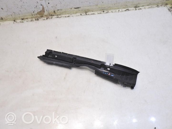 Renault Latitude (L70) Panel wykończeniowy błotnika 668630013R