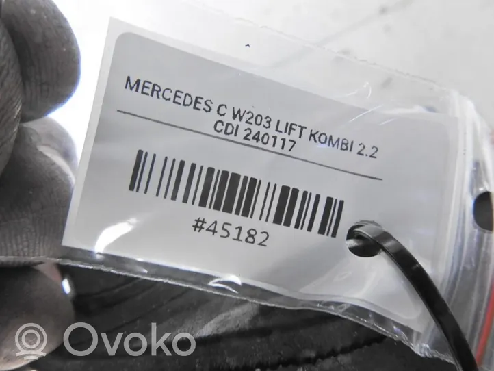 Mercedes-Benz C AMG W203 Vetoakseli (sarja) 2034105906