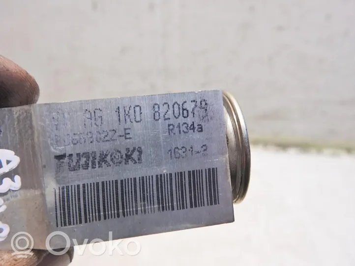 Audi A3 S3 8P Air conditioning (A/C) expansion valve 1K0820679