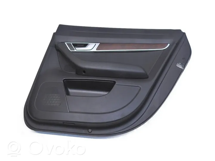 Audi A6 Allroad C6 Rivestimento del pannello della portiera posteriore 4F0867306K