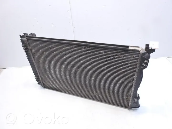 Audi A6 Allroad C6 Radiateur de refroidissement 4F0121251P