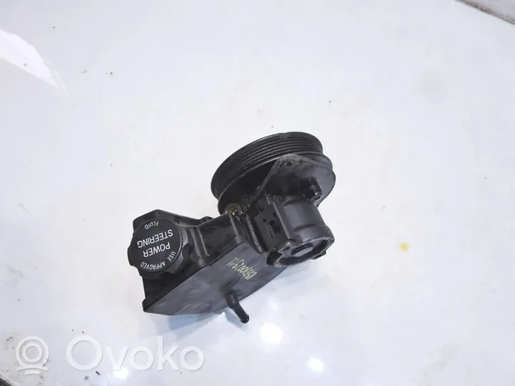 Jeep Grand Cherokee Pompa wspomagania układu kierowniczego 8953002911