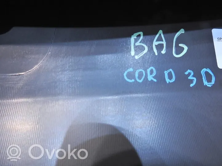 Opel Corsa D Osłona pasa bagażnika 13215808