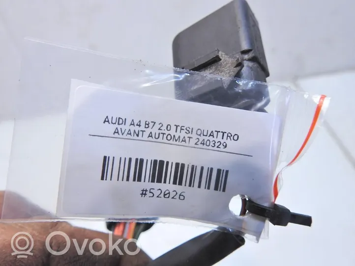 Audi A4 S4 B7 8E 8H Fuel injector wires 