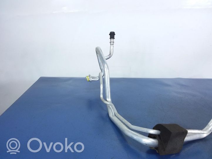 Volvo V60 Tubo flessibile aria condizionata (A/C) 31267980