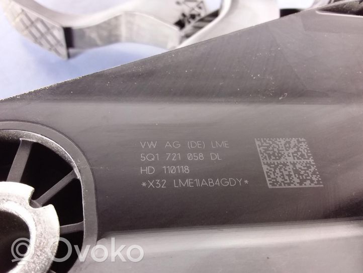 Skoda Octavia Mk3 (5E) Pedał gazu / przyspieszenia 5Q1721058DL