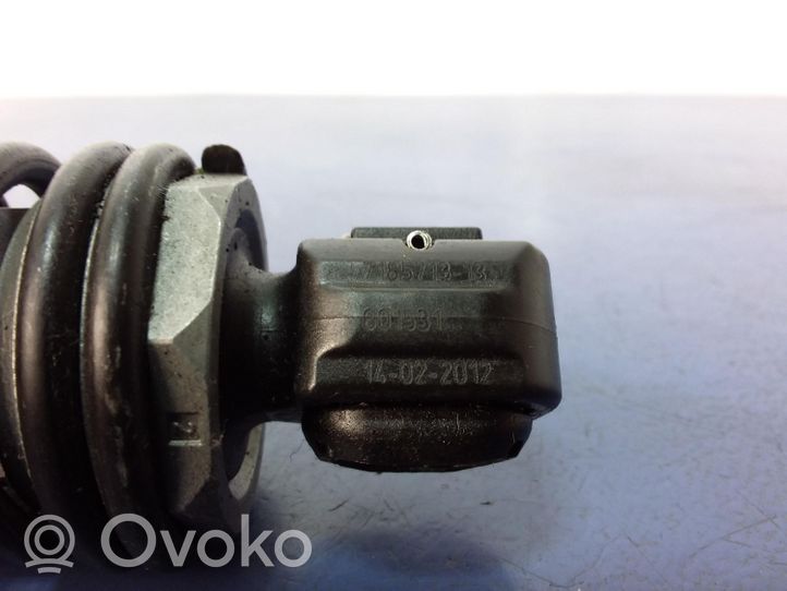 BMW 7 F01 F02 F03 F04 Staffa di rinforzo per ammortizzatore bagagliaio 7185713