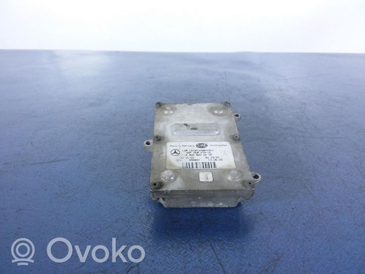 Mercedes-Benz SLK R171 Voltage converter/converter module 74062200