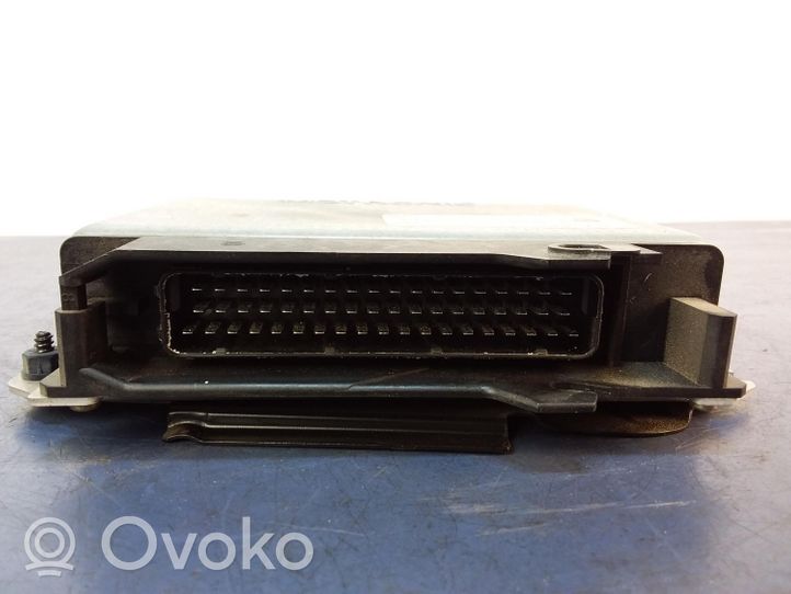 Opel Omega B2 Parkavimo (PDC) daviklių valdymo blokas 0261204589