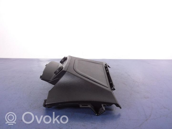 Hyundai i30 Altro elemento di rivestimento sottoporta/montante 84760-A6000