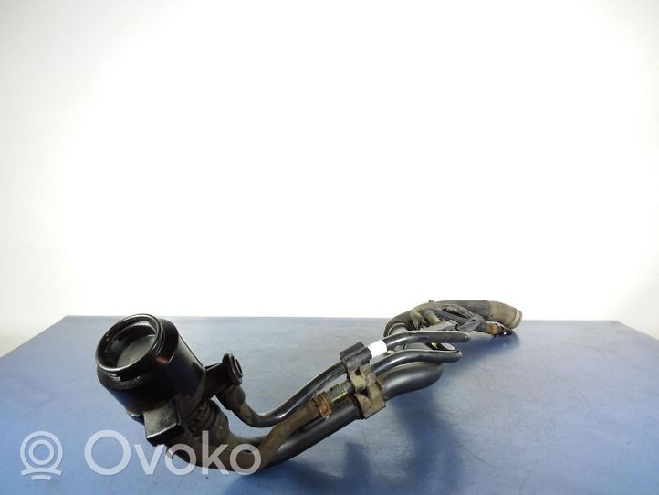 Hyundai Tucson TL Fuel tank filler neck pipe 