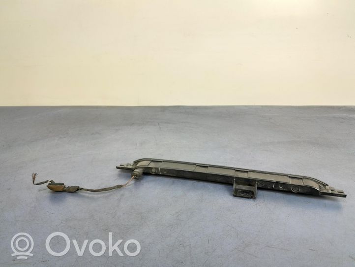 BMW X5 G05 Wewnętrzna lampka bagażnika 749136507