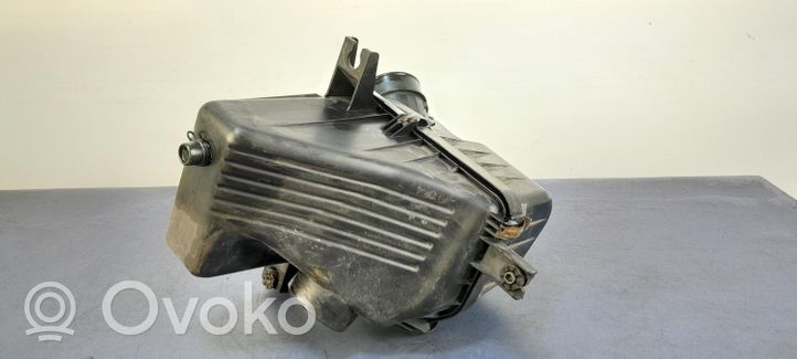 Suzuki Grand Vitara II Scatola del filtro dell’aria 
