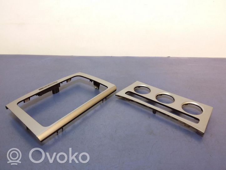 Volkswagen PASSAT B6 Other sill/pillar trim element 3C0858069M