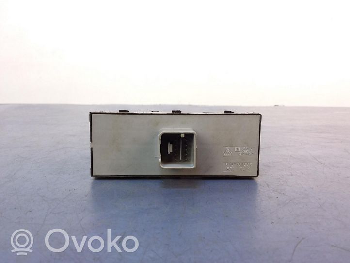 Skoda Roomster (5J) Interrupteur commade lève-vitre 1Z0959858B