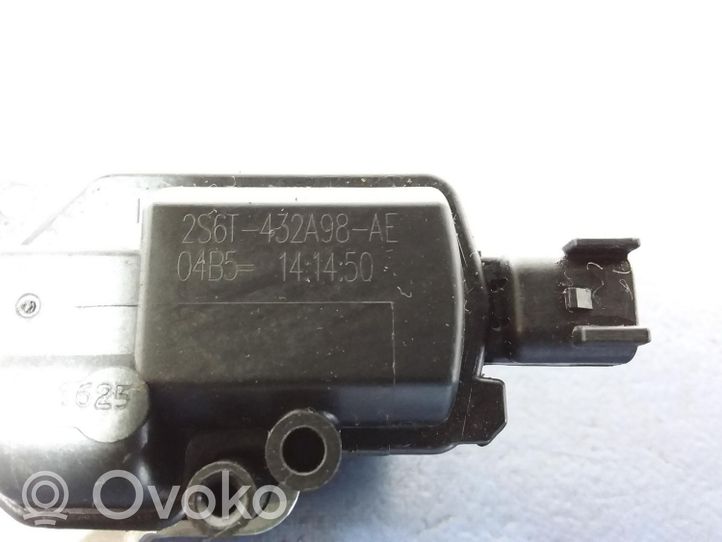 Ford Fiesta Supporto (staffa) 2S6T-432A98-AE