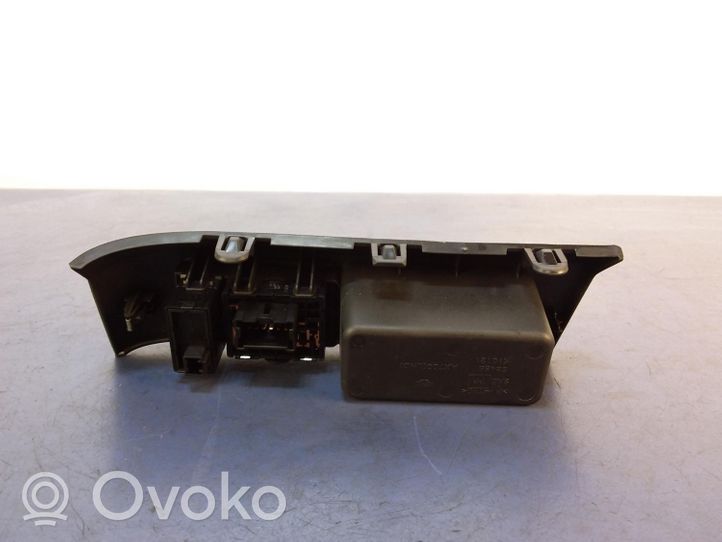 Nissan Micra Autres commutateurs / boutons / leviers 68485