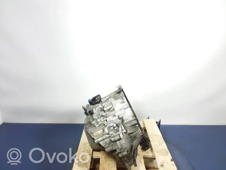 Volvo S60 Scatola del cambio manuale a 6 velocità 