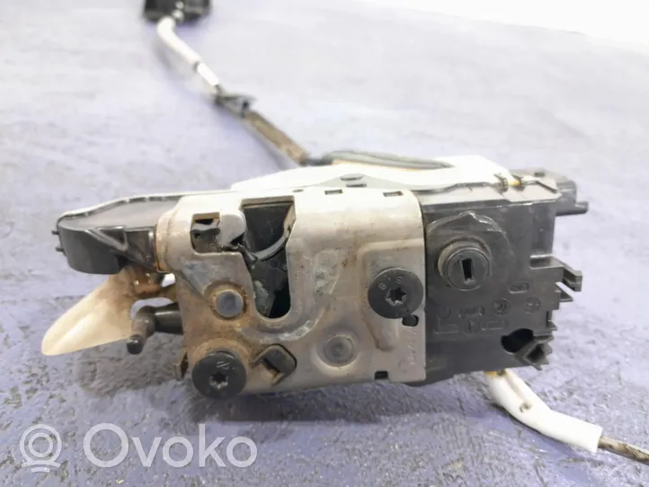 Citroen C4 II Front door lock 9685351380