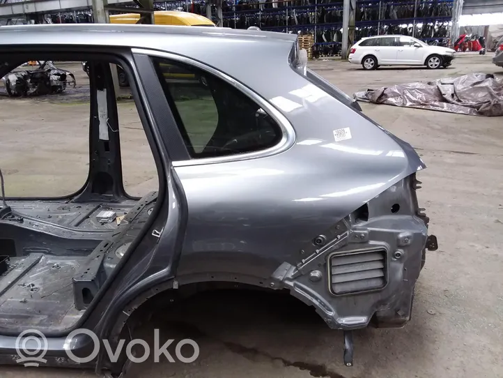 Porsche Cayenne (92A) Pièce de carrosserie arrière 