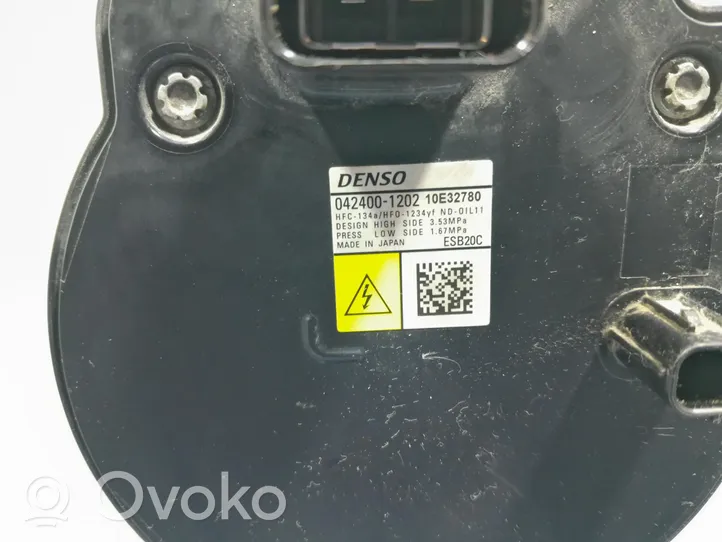 Toyota Corolla E210 E21 Compressore aria condizionata (A/C) (pompa) 042400-1202