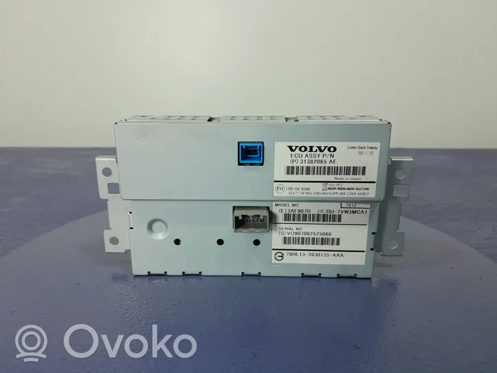 Volvo XC60 Radio/CD/DVD/GPS head unit 31382065AE