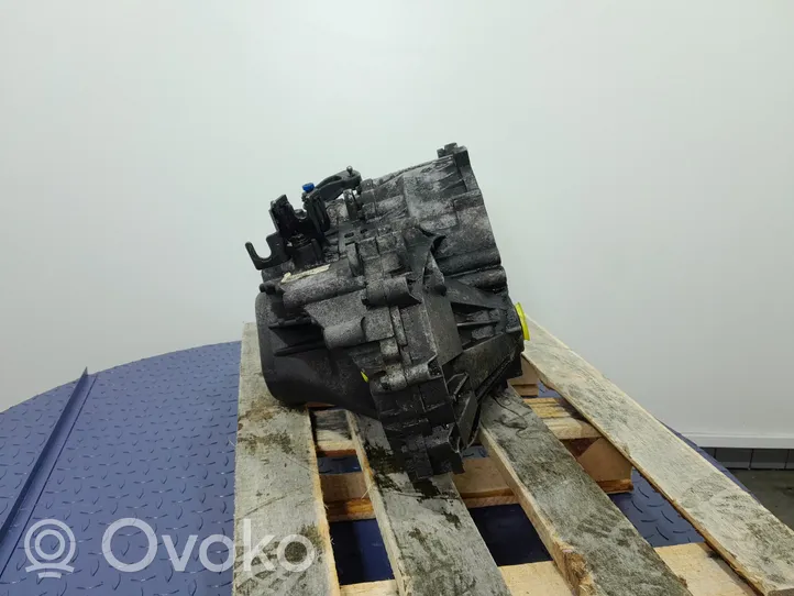 Volvo S60 Mechaninė 6 pavarų dėžė 1023822