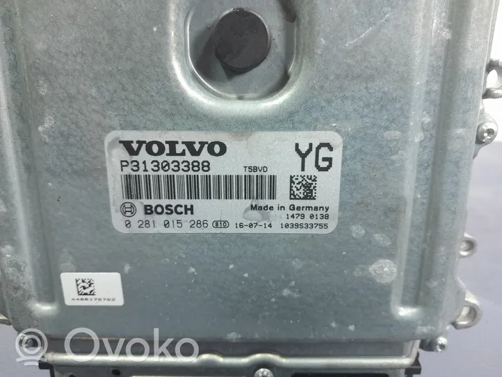 Volvo XC60 Engine control unit/module ECU P31303388
