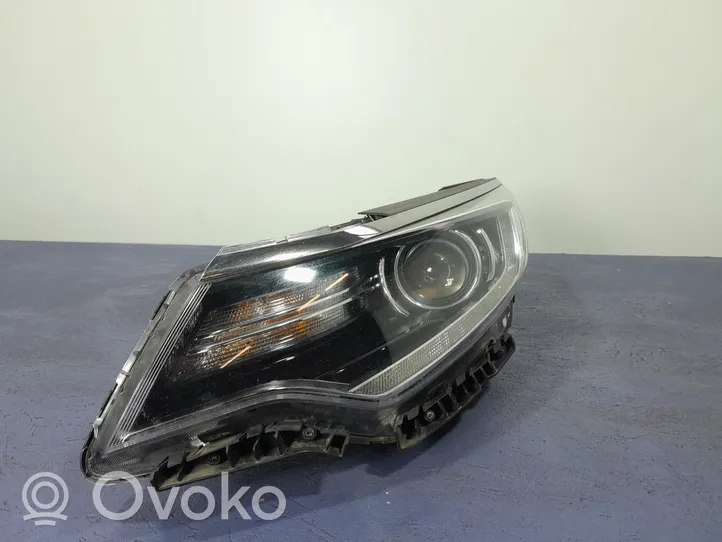 KIA Optima Lampa przednia 92101D4190