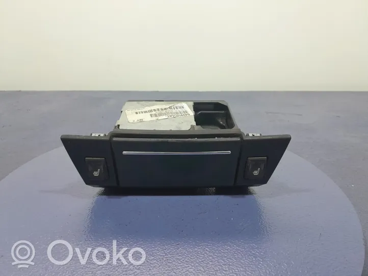 Dodge Charger Glove box 04595956AC