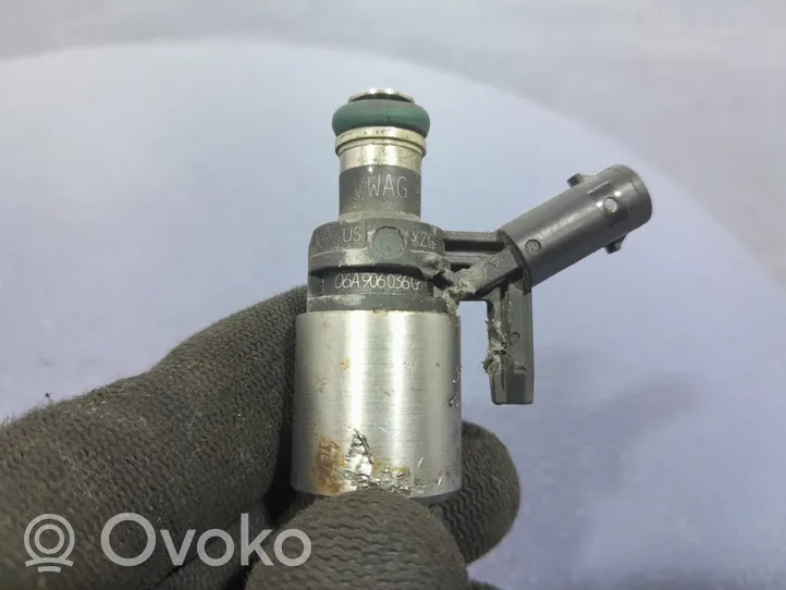 Volkswagen PASSAT B8 Injecteur de carburant 06A906036G