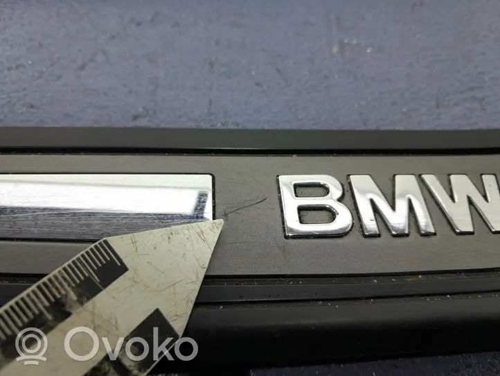 BMW 7 E65 E66 Rivestimento vano piedi laterale 8223553