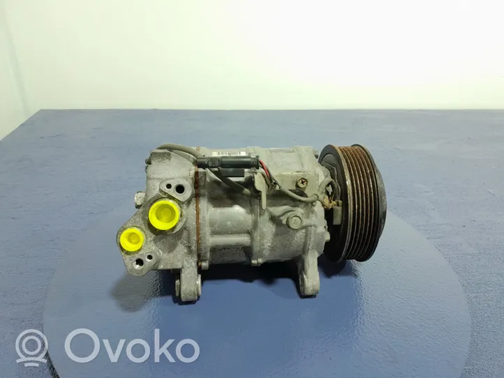 BMW 1 F40 Ilmastointilaitteen kompressorin pumppu (A/C) 7948797