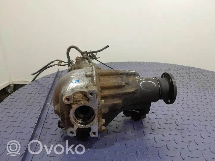 Isuzu D-Max Front differential 01