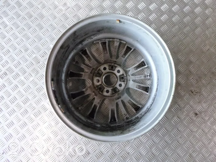 BMW M5 R18 alloy rim 