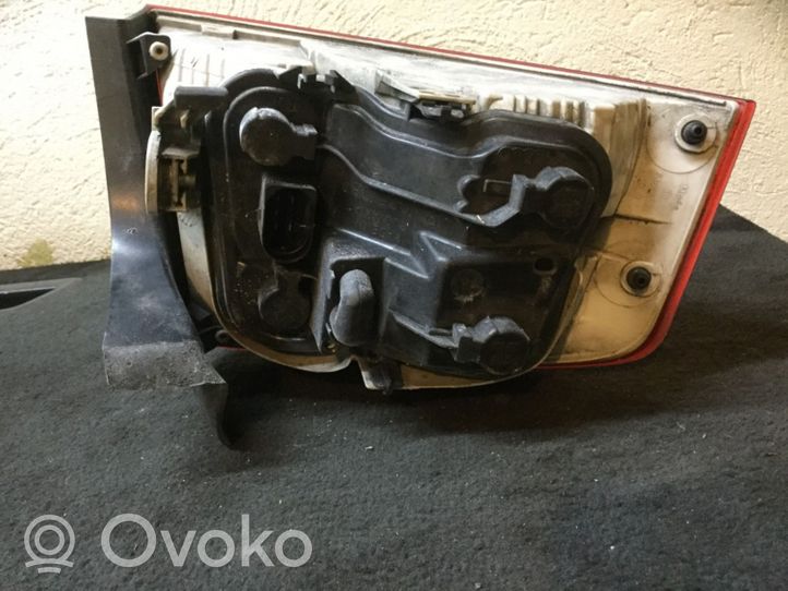 Audi A4 S4 B7 8E 8H Lampa tylna 965037