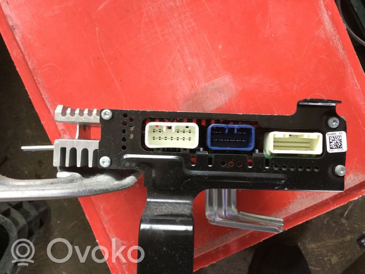 Toyota Prius (XW20) Amplificatore 862800W460