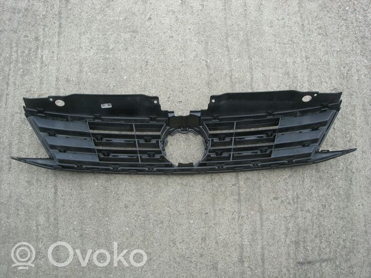 Volkswagen Jetta VI Grille calandre supérieure de pare-chocs avant 5C6853655F