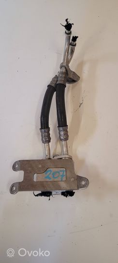 BMW M4 F82 F83 Boîtier de thermostat / thermostat 7592723