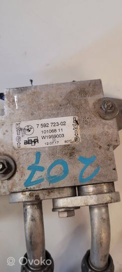 BMW M4 F82 F83 Boîtier de thermostat / thermostat 7592723