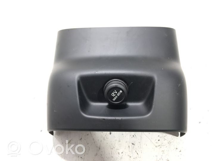 Volvo S90, V90 Savukkeensytyttimen kehys takana 39841419