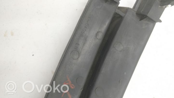 Toyota Carina T190 Apakšējais režģis (trīsdaļīgs) TY04056